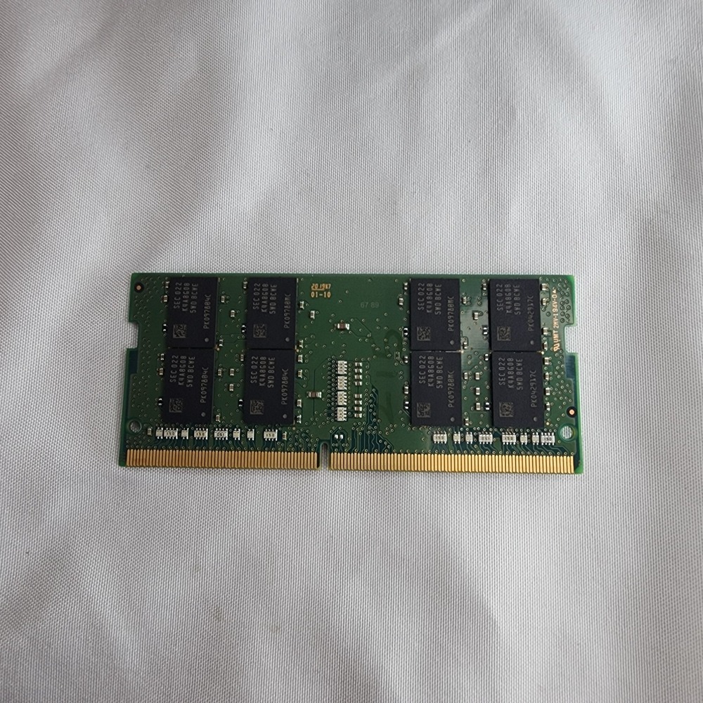 Samsung 16GB DDR4 3200MHz SODIMM 2Rx8 PC4-25600 Laptop RAM M471A2K43DB1-CWE - Picture 4 of 6